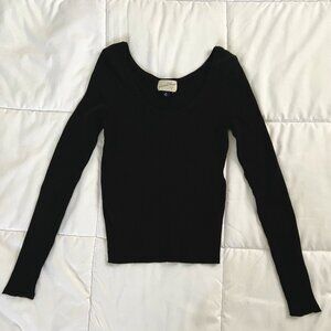 Universal Thread Scoop Neck Black Sweater